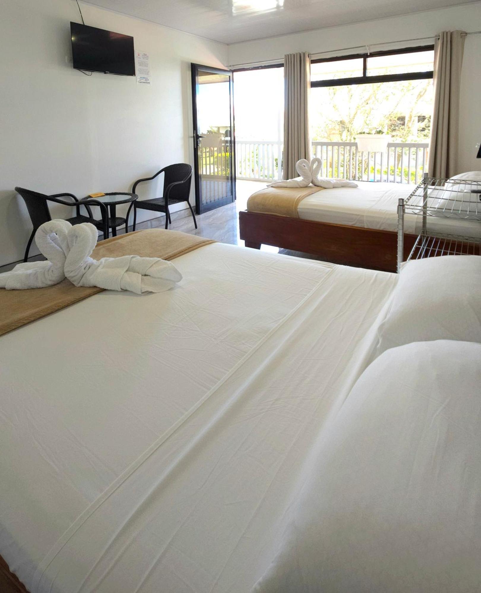 Cattleya Family Hotel Monteverde Ngoại thất bức ảnh
