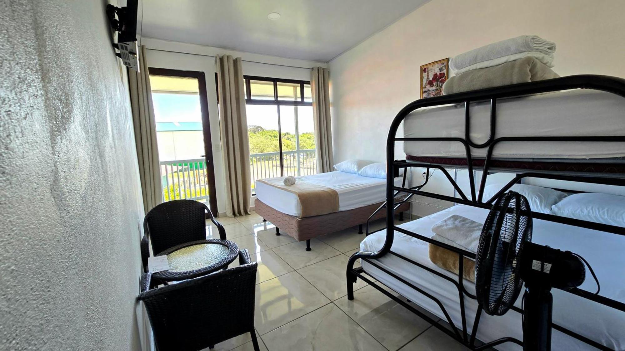 Cattleya Family Hotel Monteverde Ngoại thất bức ảnh