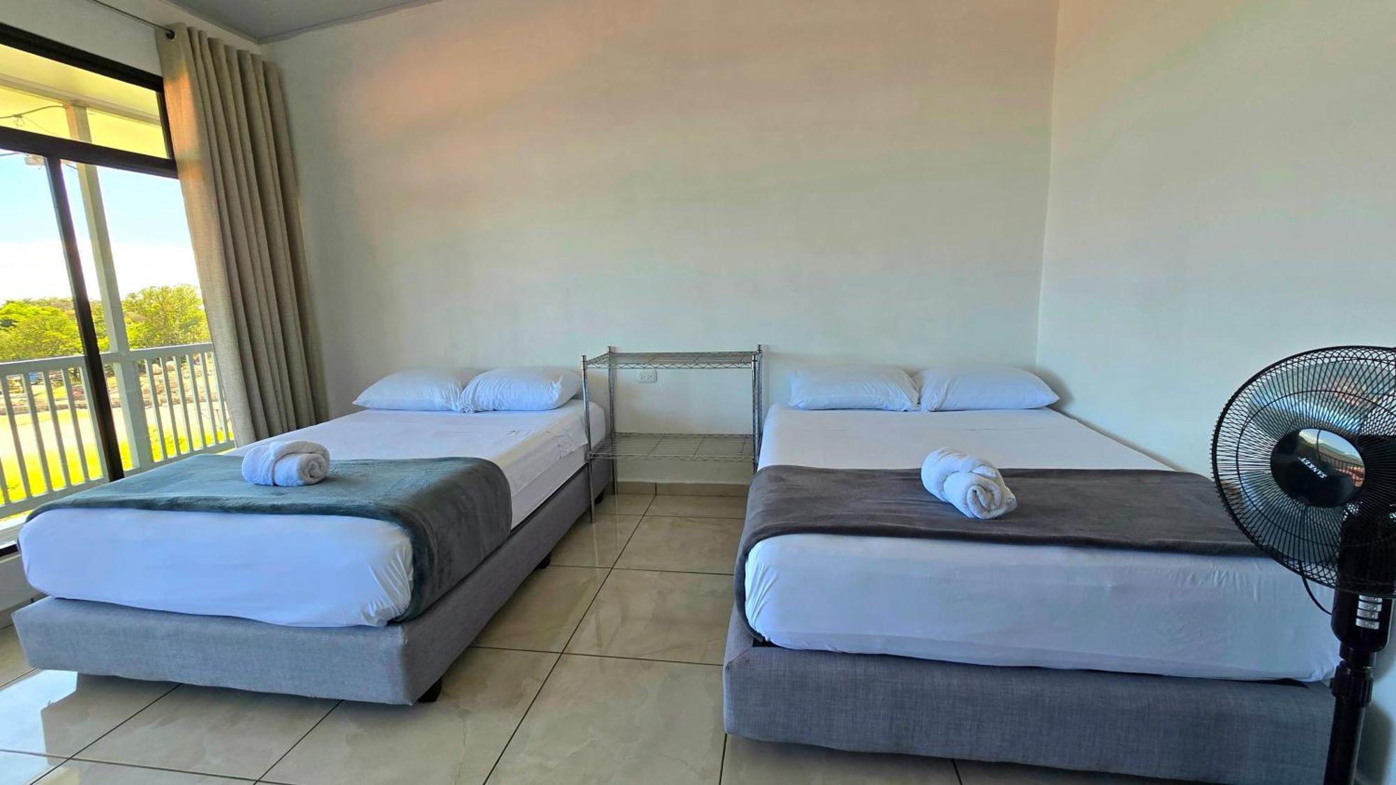 Cattleya Family Hotel Monteverde Ngoại thất bức ảnh